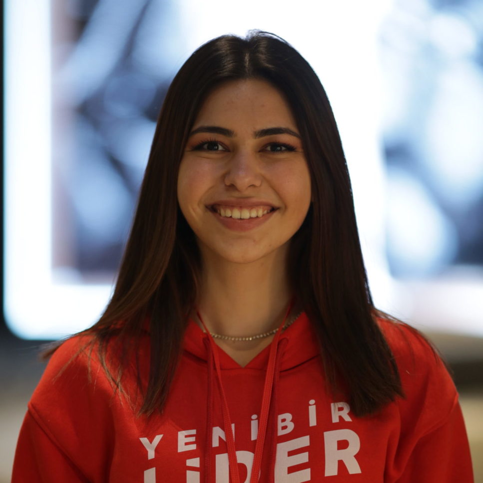 Elif Damla Karakolcu